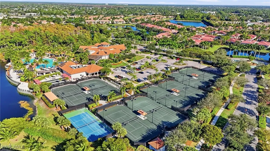 9923 Corso Bello Drive Naples FL 34113
