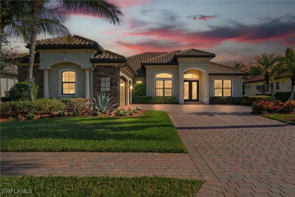 9923 Corso Bello Drive Naples FL 34113