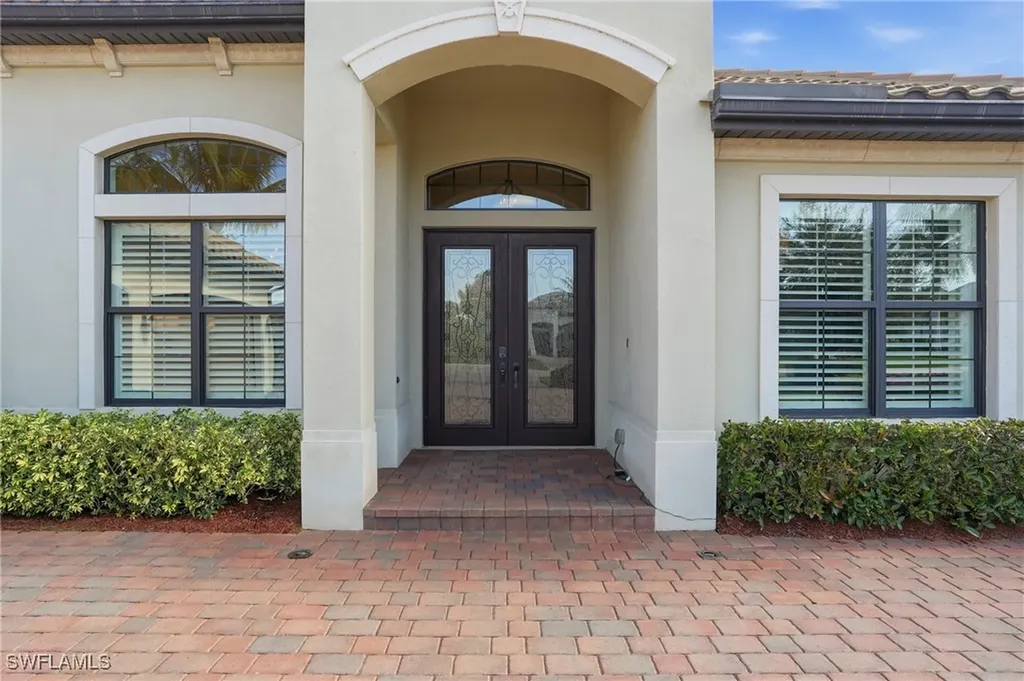 9923 Corso Bello Drive Naples FL 34113