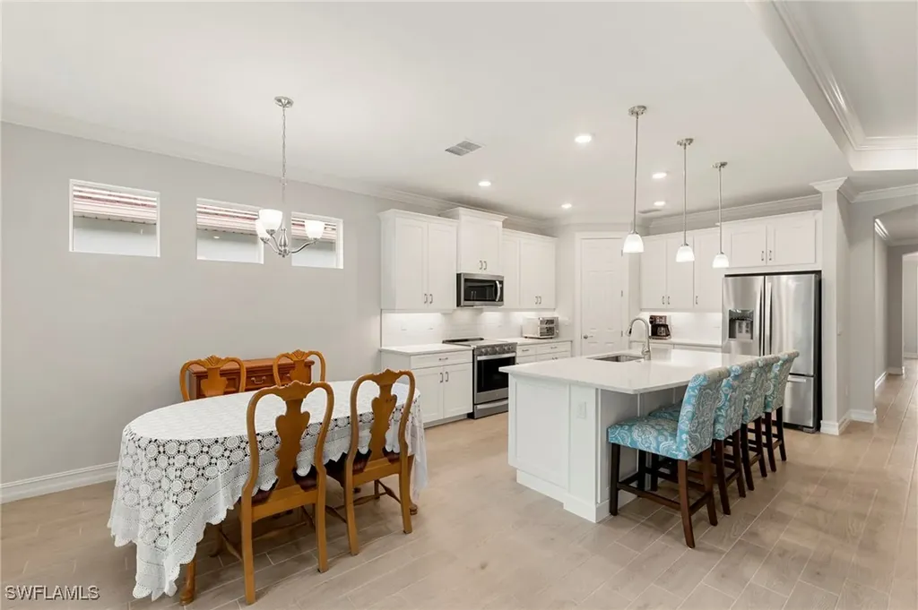 387 Grace Bay Lane Naples FL 34114