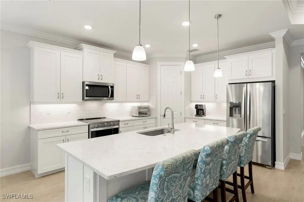 387 Grace Bay Lane Naples FL 34114