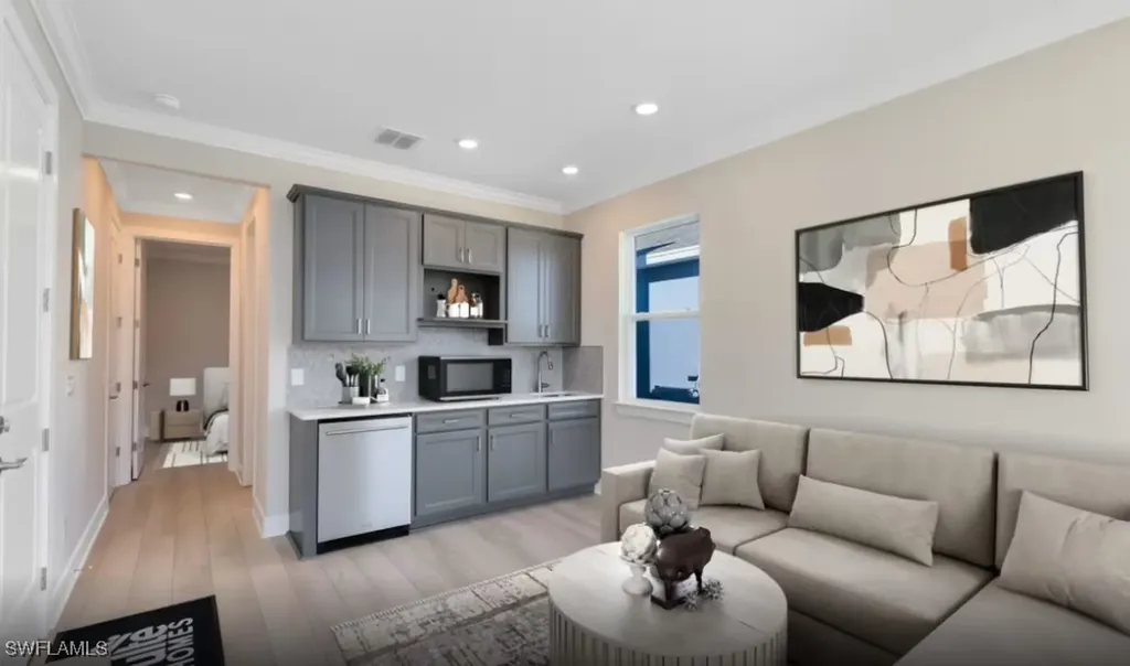 2034 Terreno Boulevard Naples FL 34120