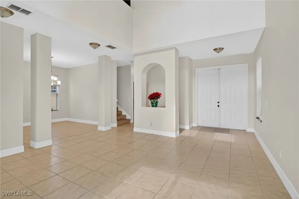 5012 Fairhaven Lane Naples FL 34109