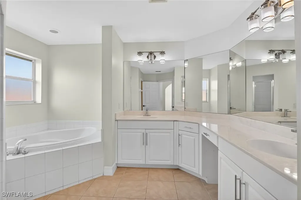 5012 Fairhaven Lane Naples FL 34109