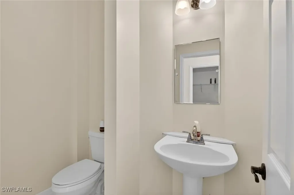 5012 Fairhaven Lane Naples FL 34109