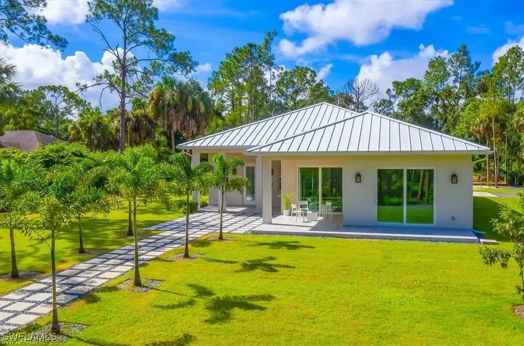 3740 3rd Avenue SW Naples FL 34117