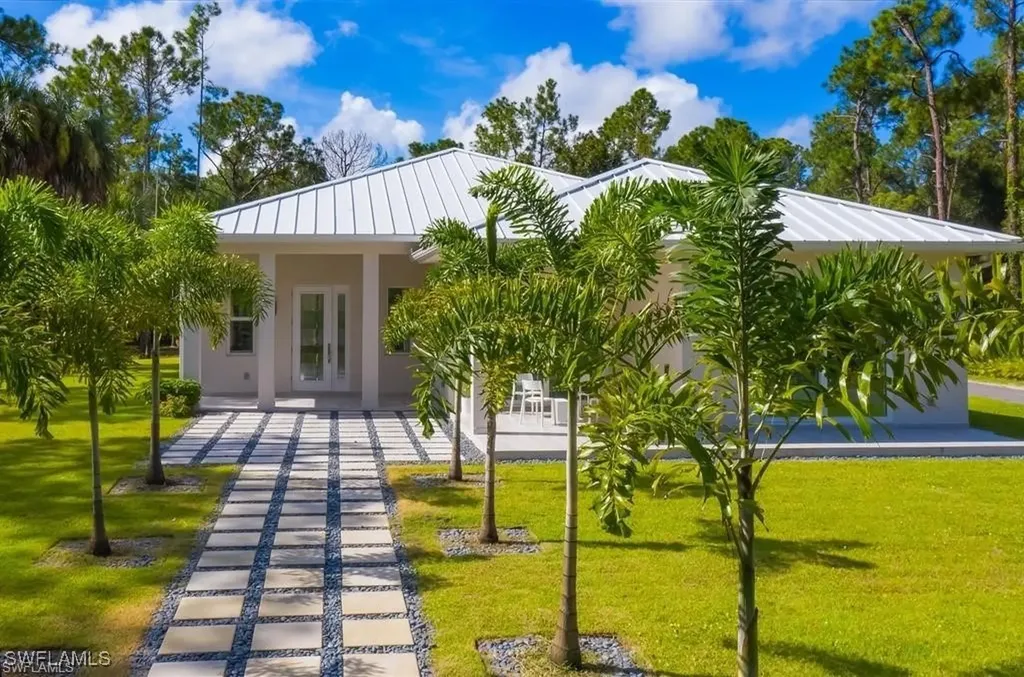 3740 3rd Avenue SW Naples FL 34117