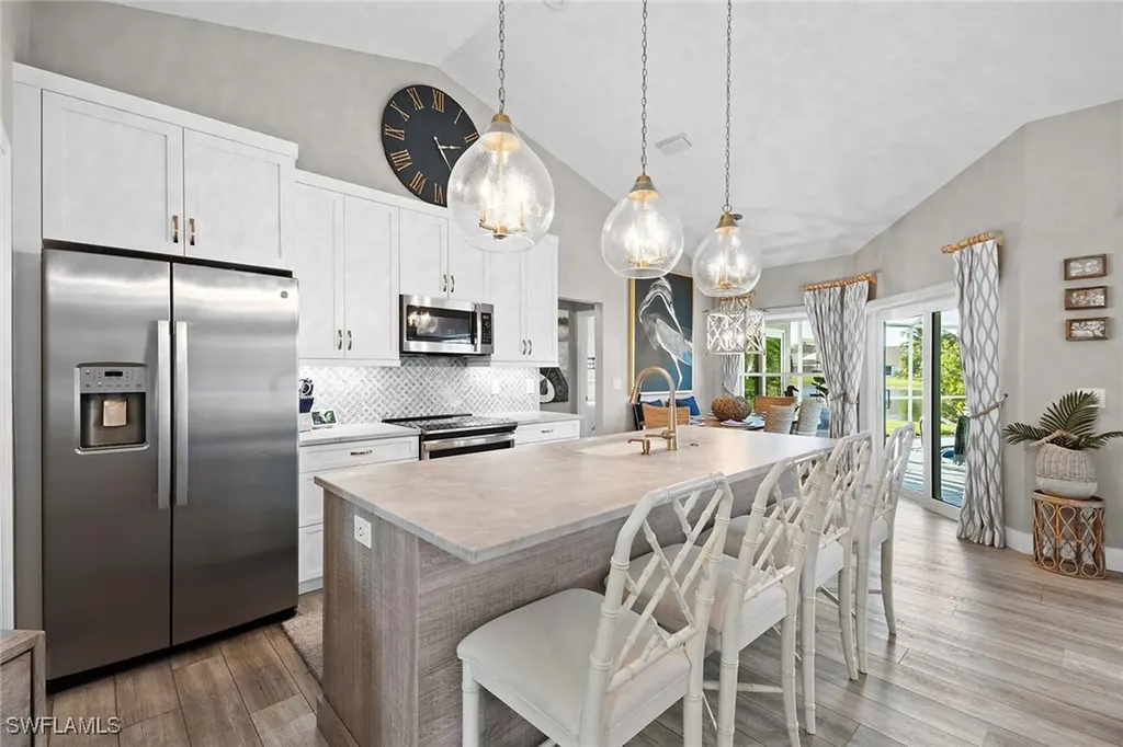 6681 Huntley Lane S Naples FL 34104