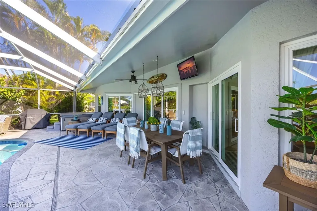 6681 Huntley Lane S Naples FL 34104