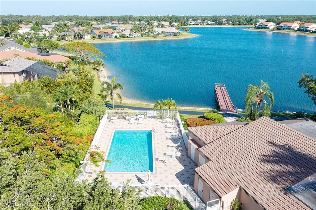 6681 Huntley Lane S Naples FL 34104