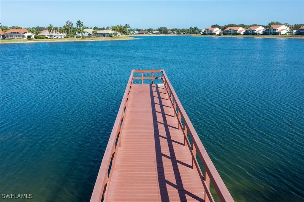 6681 Huntley Lane S Naples FL 34104