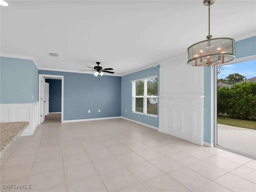 731 Hadley Place W Naples FL 34104