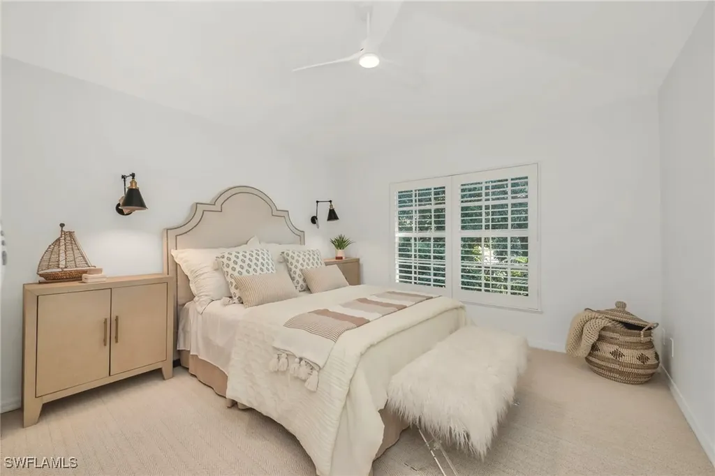 205 Via Perignon Naples FL 34119