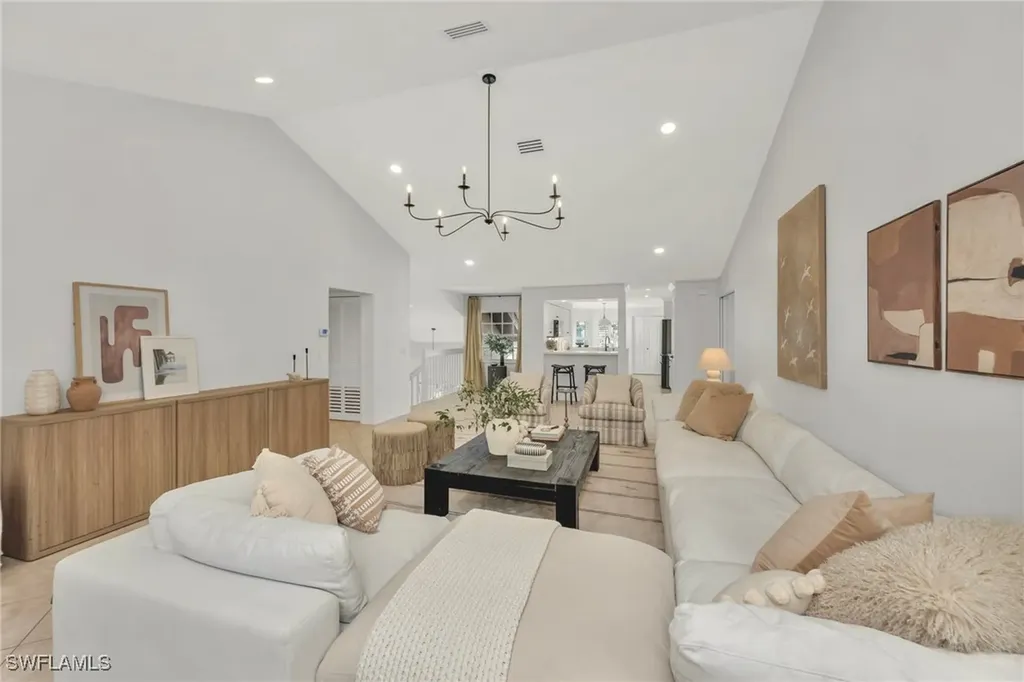 205 Via Perignon Naples FL 34119