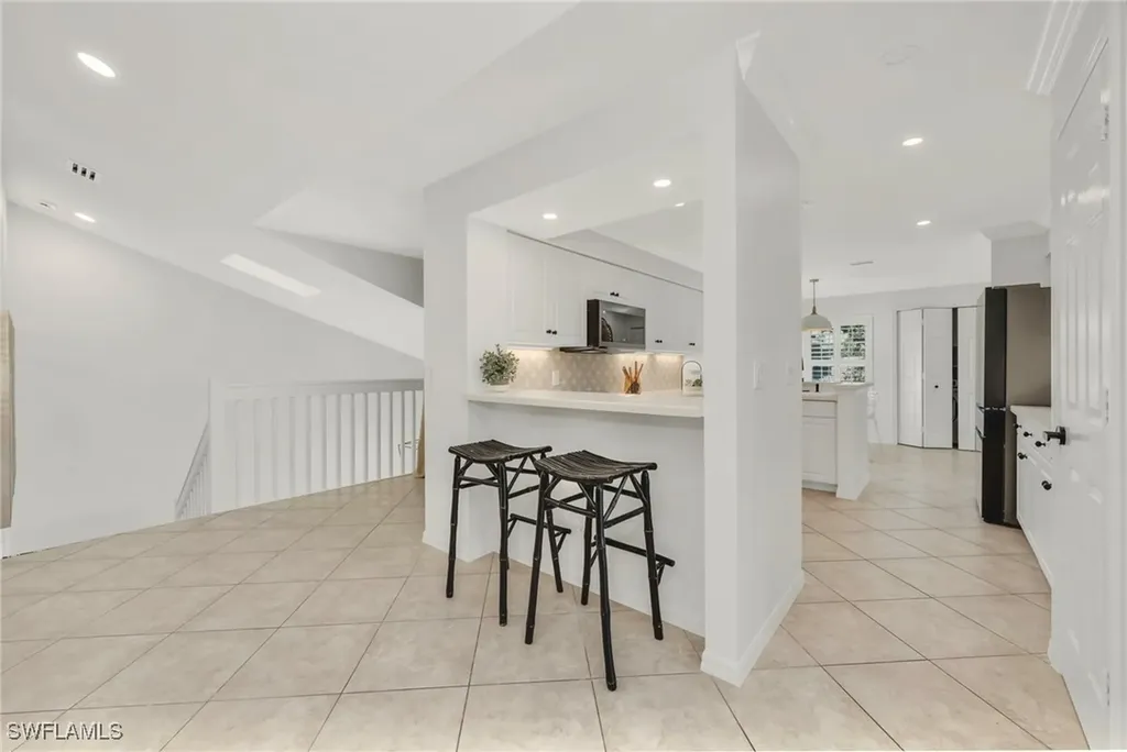 205 Via Perignon Naples FL 34119