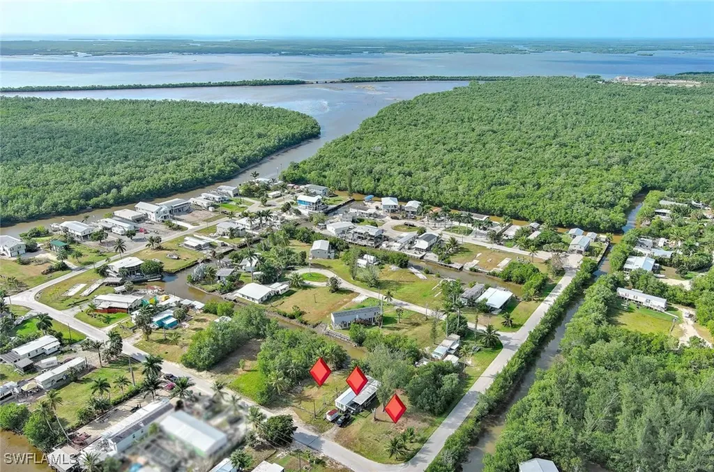 104 Egret Lane Everglades City FL 34139