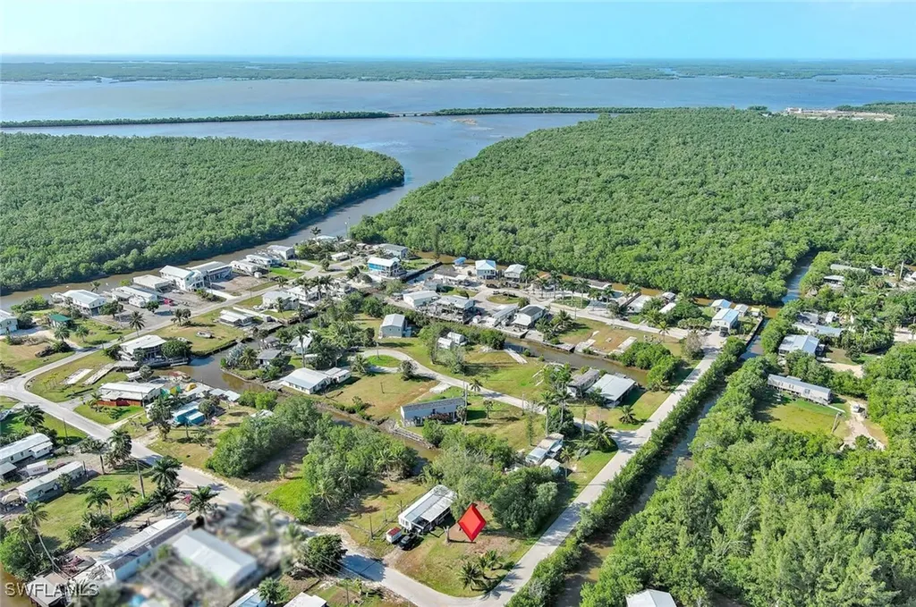 104 Egret Lane Everglades City FL 34139