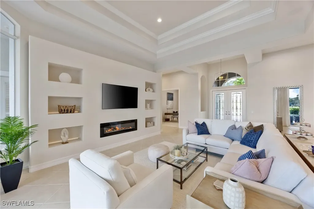 8950 Shenendoah Circle Naples FL 34113