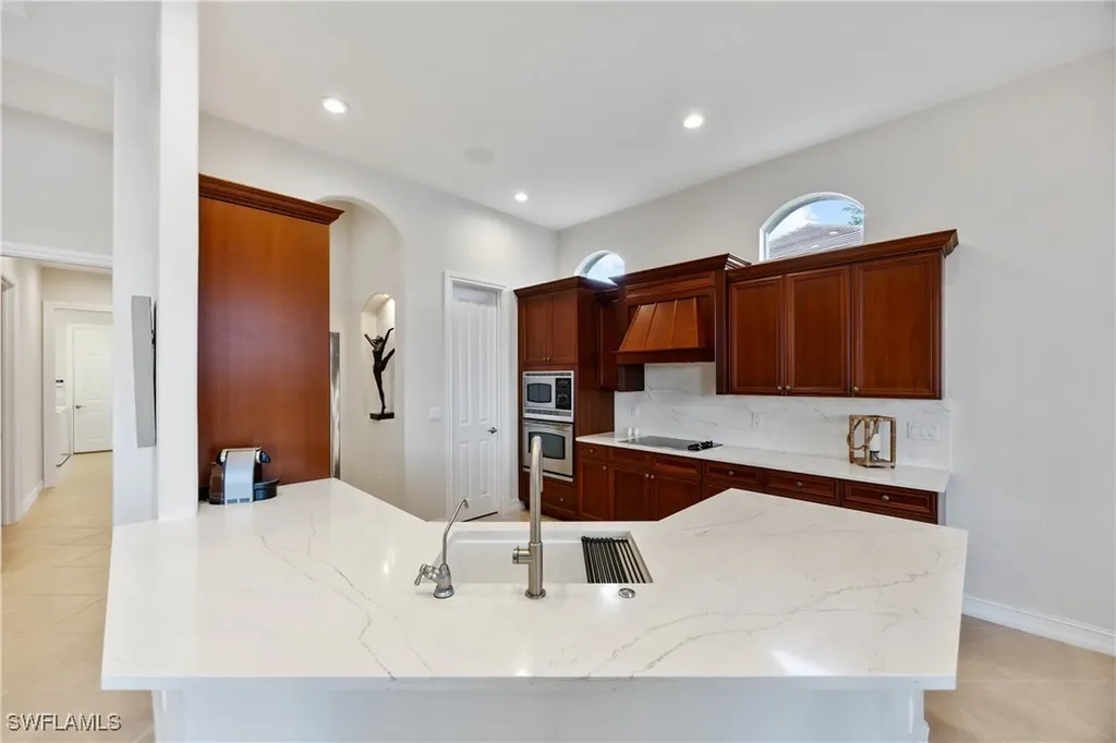 8950 Shenendoah Circle Naples FL 34113