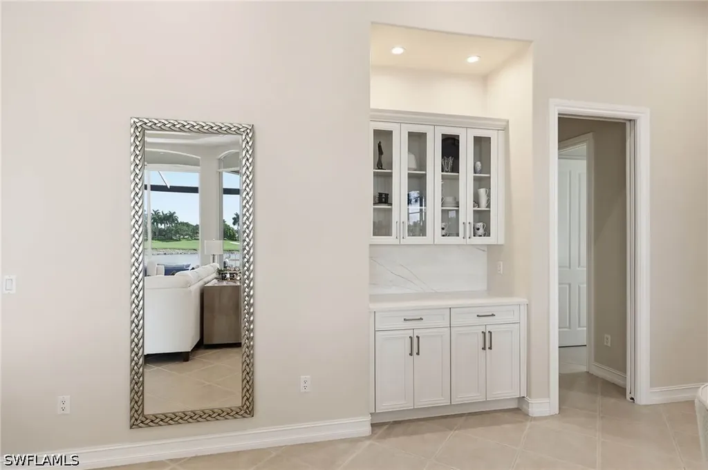 8950 Shenendoah Circle Naples FL 34113
