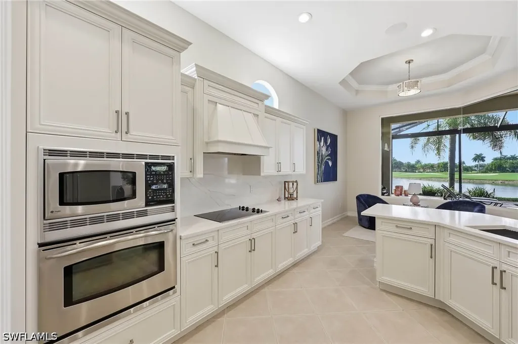 8950 Shenendoah Circle Naples FL 34113