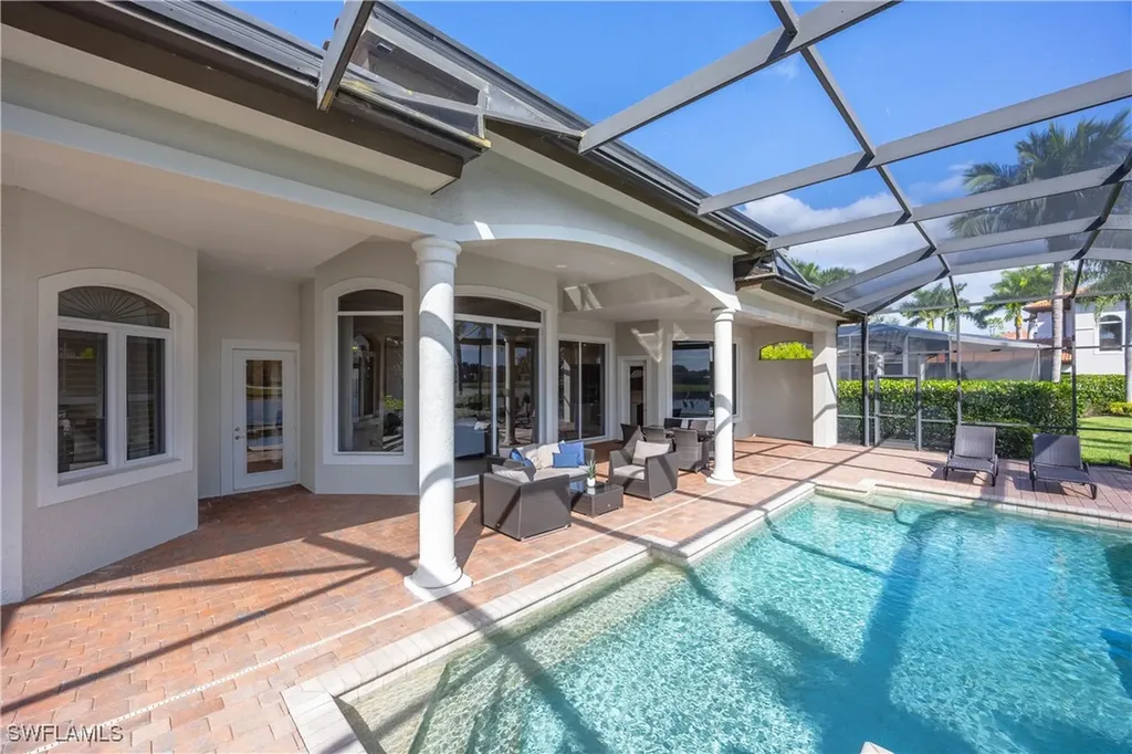 8950 Shenendoah Circle Naples FL 34113