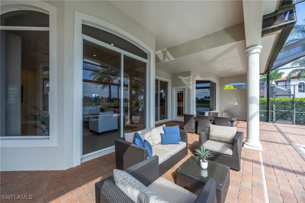 8950 Shenendoah Circle Naples FL 34113