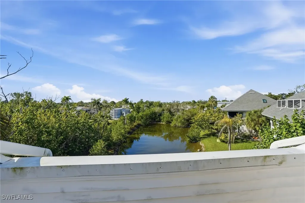 1039 Beach Road Sanibel FL 33957