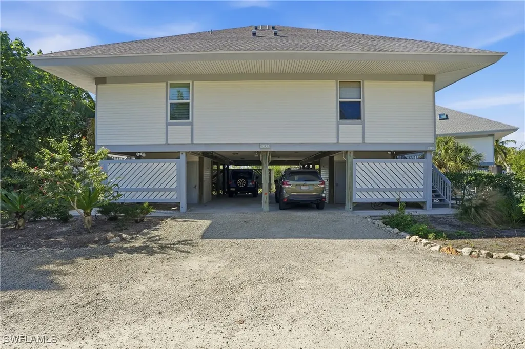 1039 Beach Road Sanibel FL 33957