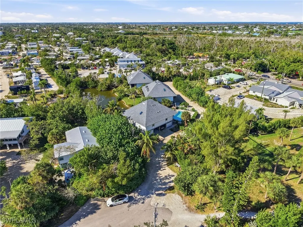 1039 Beach Road Sanibel FL 33957
