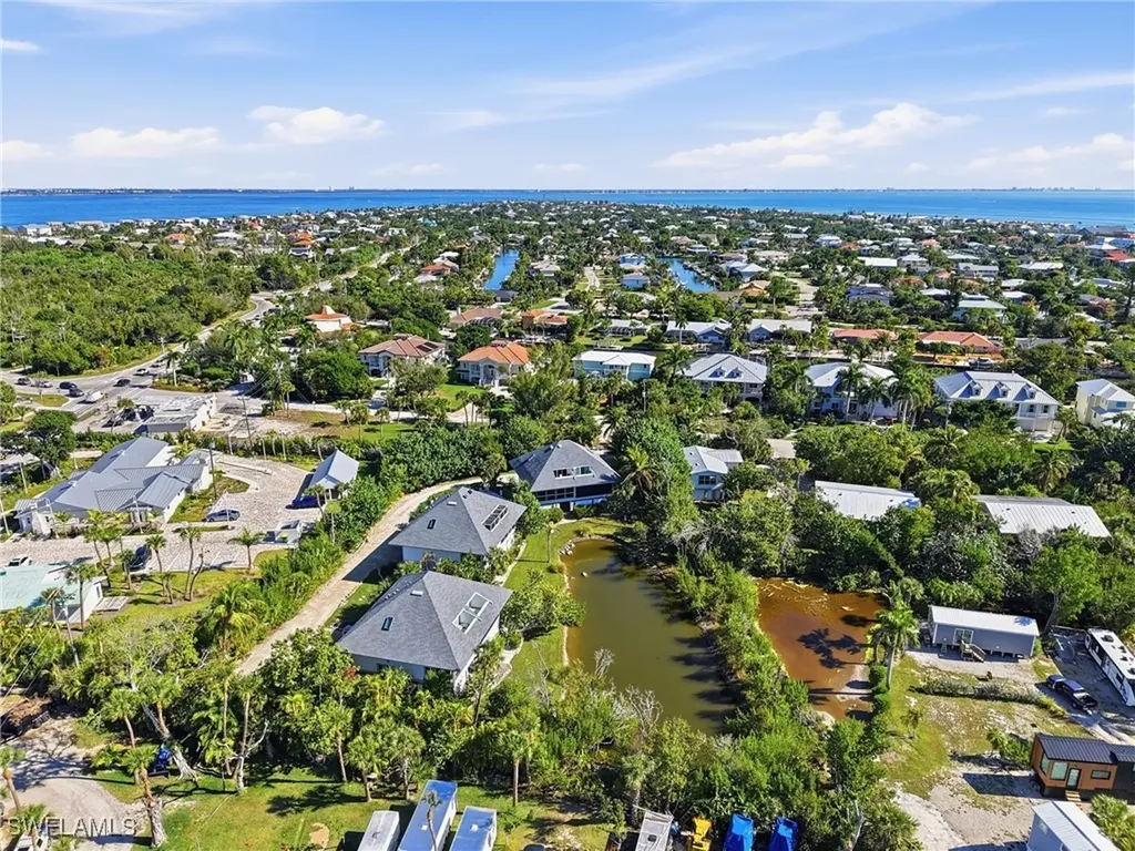 1039 Beach Road Sanibel FL 33957