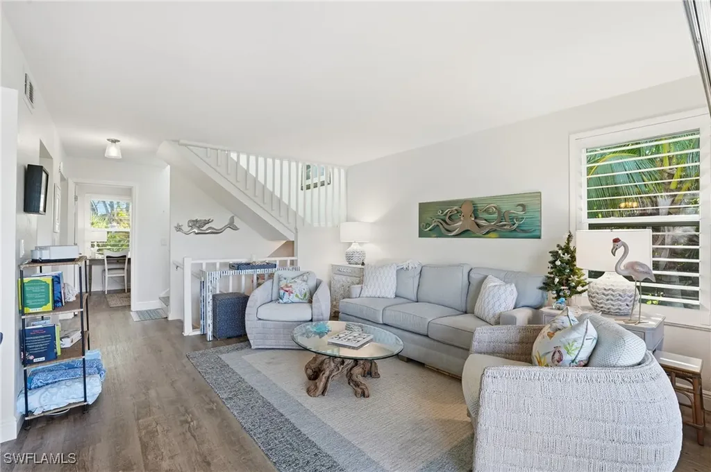 1039 Beach Road Sanibel FL 33957
