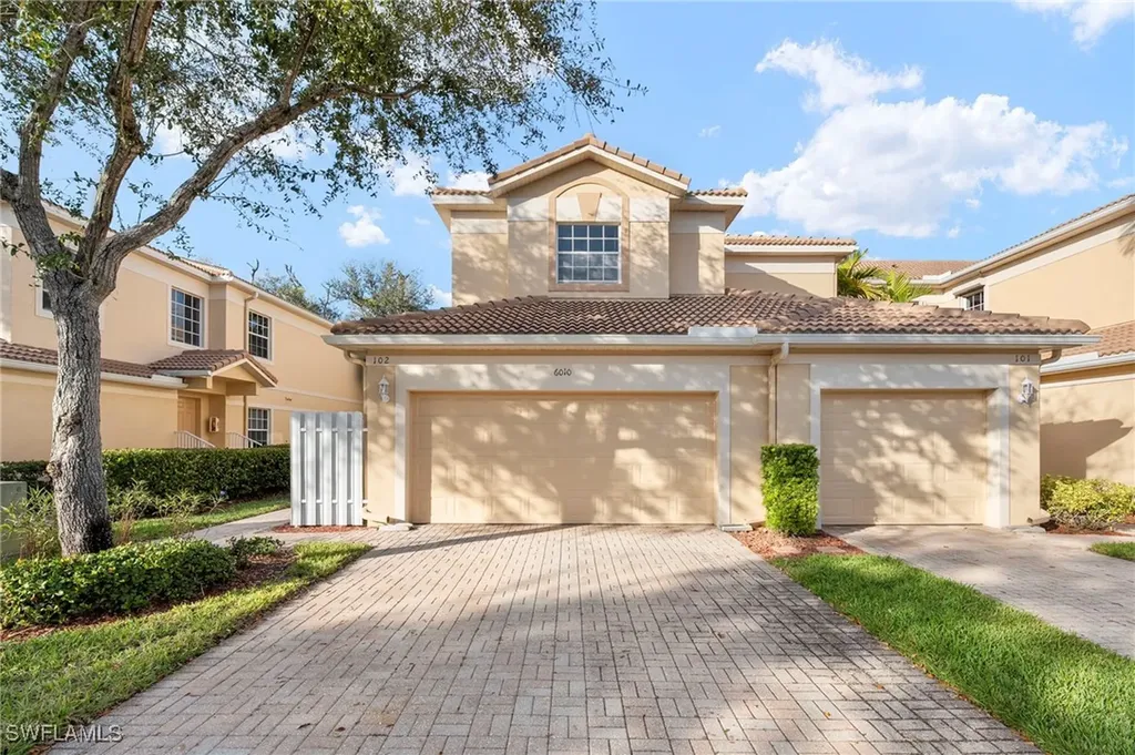 6010 Jonathans Bay Circle Fort Myers FL 33908