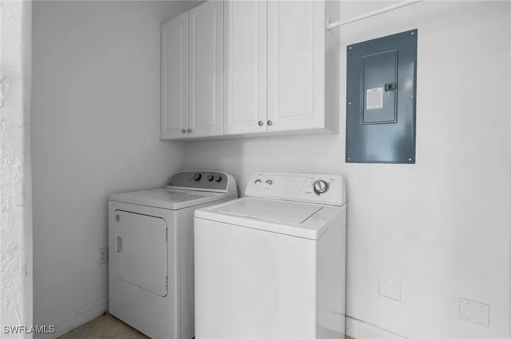 6010 Jonathans Bay Circle Fort Myers FL 33908