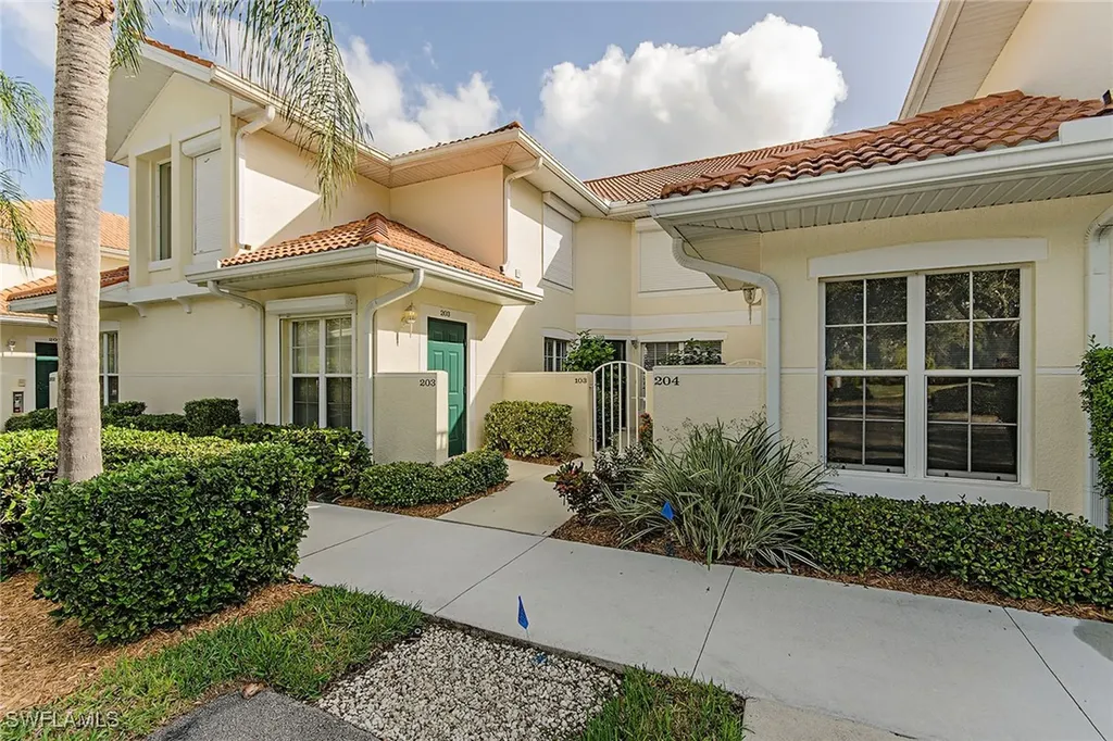4910 Deerfield Way Naples FL 34110