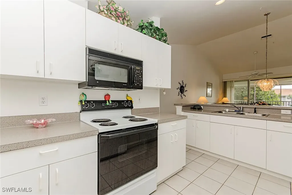 4910 Deerfield Way Naples FL 34110