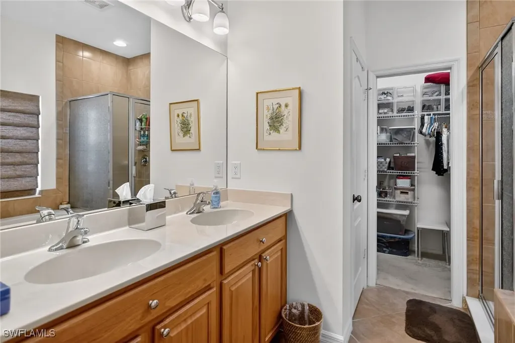 2842 Via Piazza Loop Fort Myers FL 33905