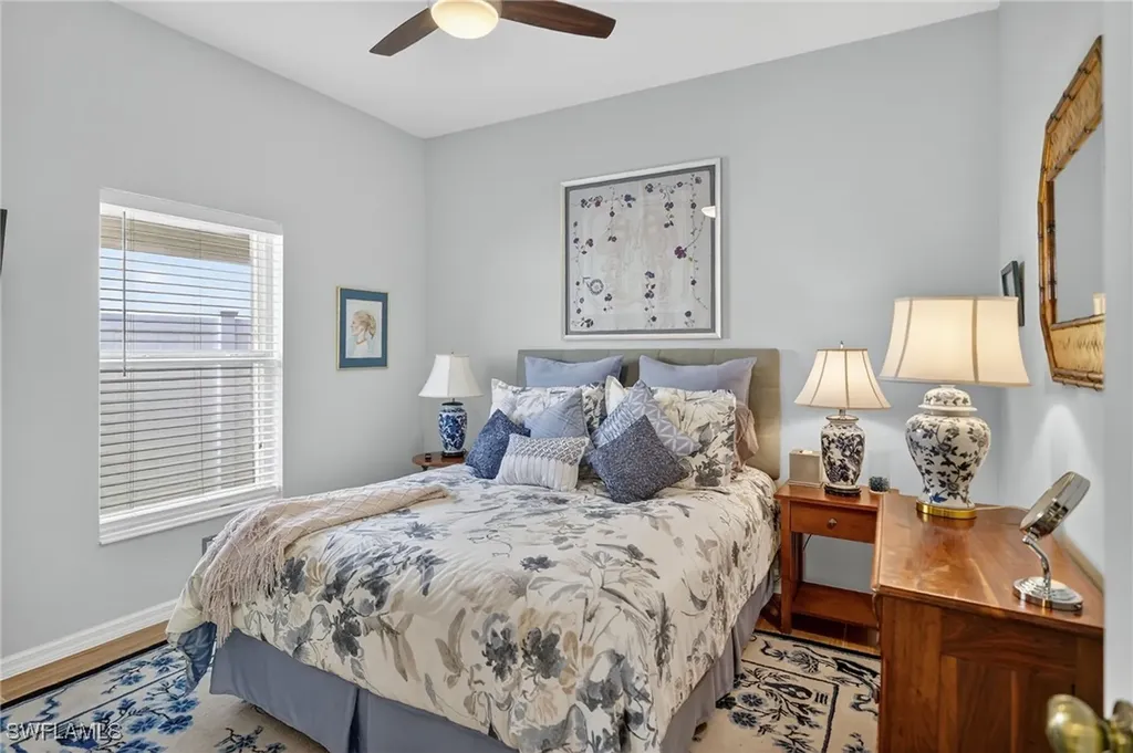 2842 Via Piazza Loop Fort Myers FL 33905