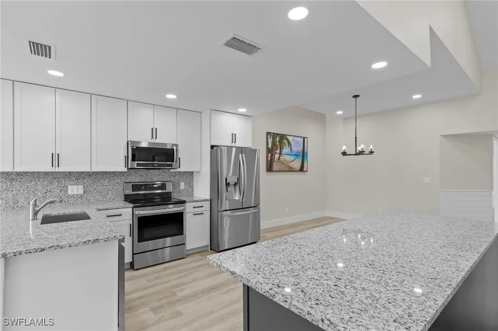 6114 Forest Villas Circle Fort Myers FL 33908
