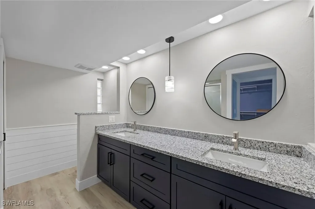6114 Forest Villas Circle Fort Myers FL 33908