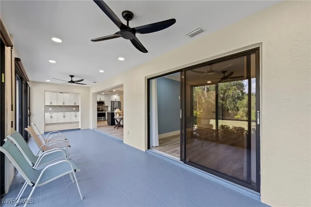 6114 Forest Villas Circle Fort Myers FL 33908