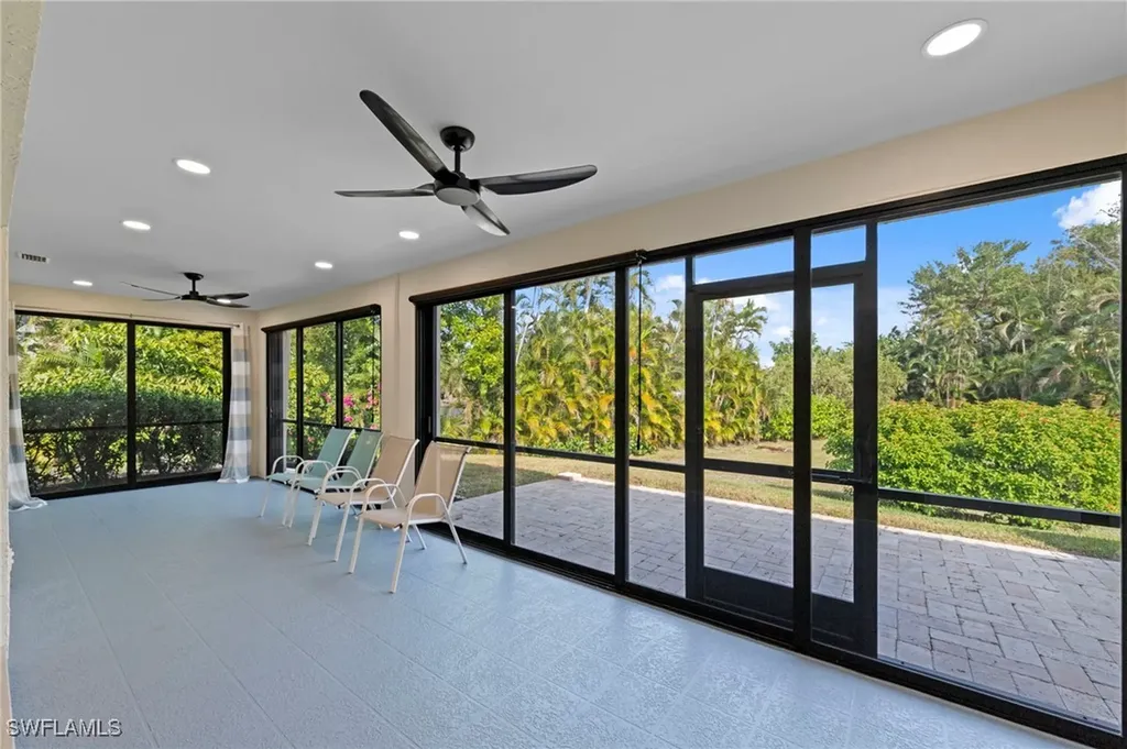 6114 Forest Villas Circle Fort Myers FL 33908