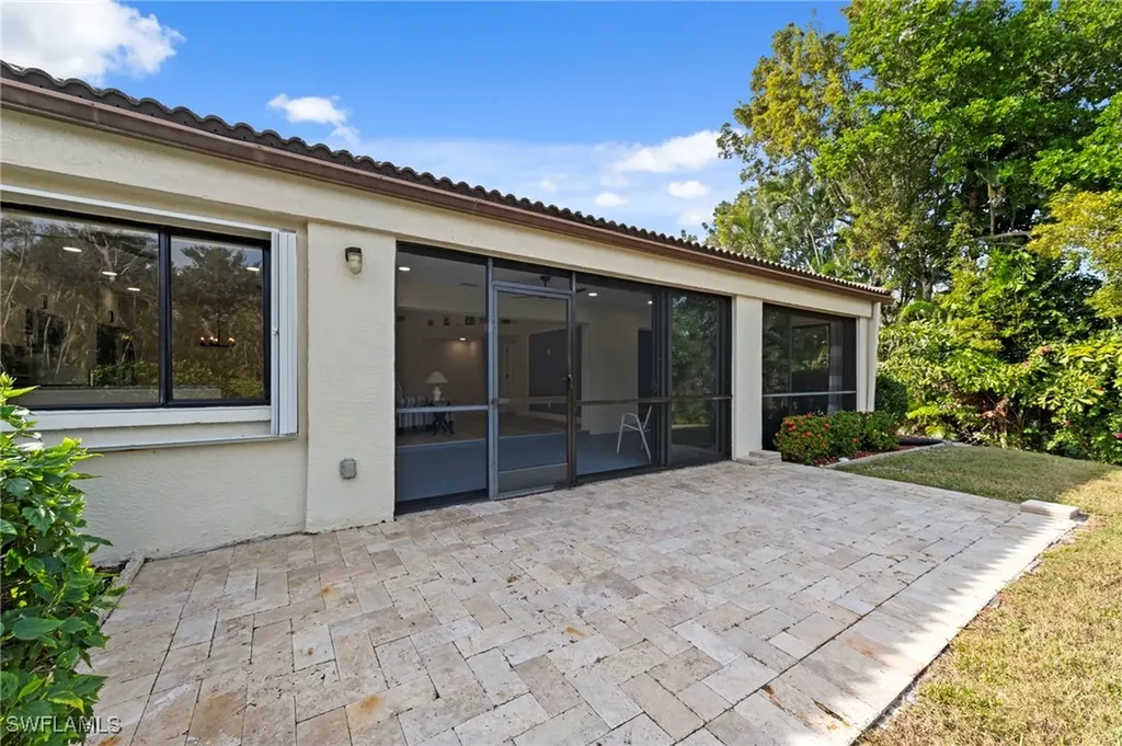 6114 Forest Villas Circle Fort Myers FL 33908