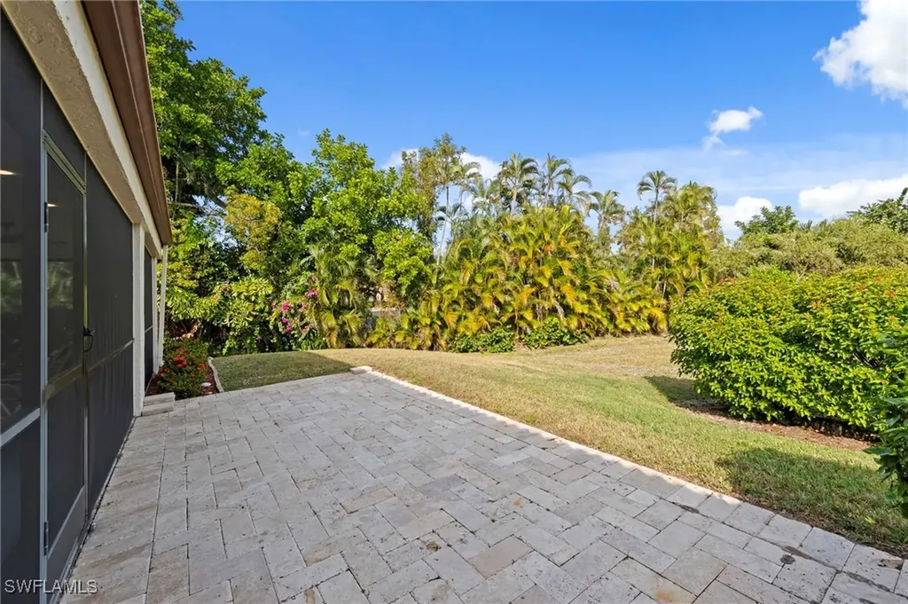 6114 Forest Villas Circle Fort Myers FL 33908
