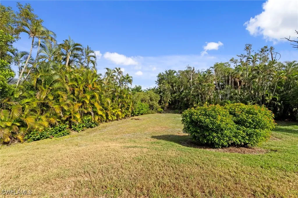 6114 Forest Villas Circle Fort Myers FL 33908