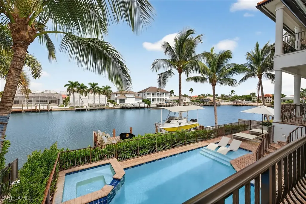 403 Seabee Avenue Naples FL 34108