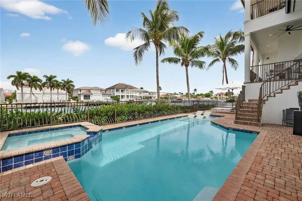 403 Seabee Avenue Naples FL 34108
