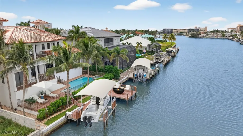403 Seabee Avenue Naples FL 34108