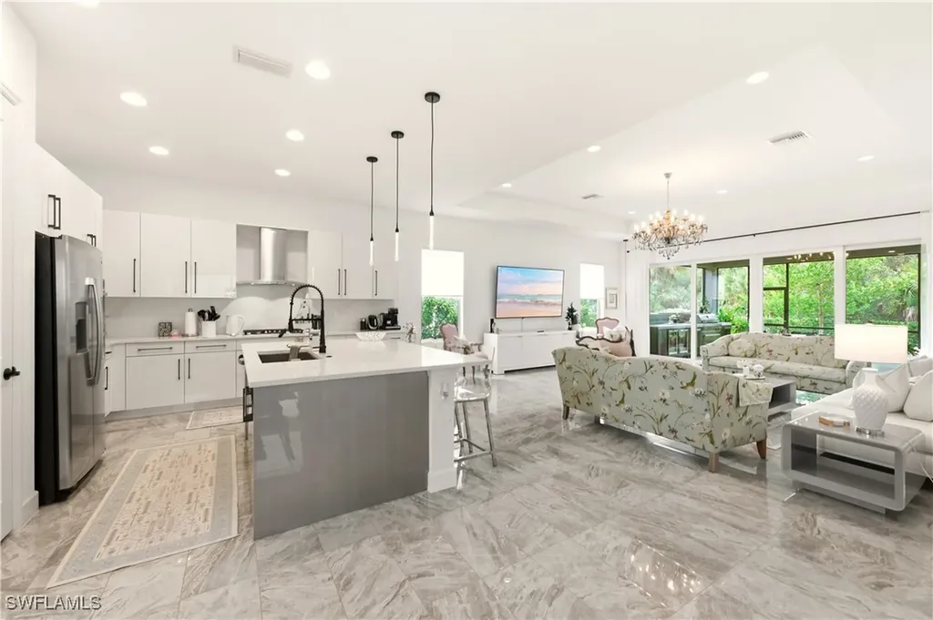 11899 Gardenia Avenue Naples FL 34120