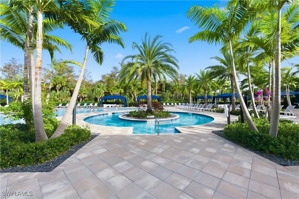 11899 Gardenia Avenue Naples FL 34120